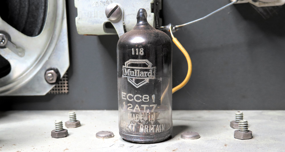 Mullard 12AT7