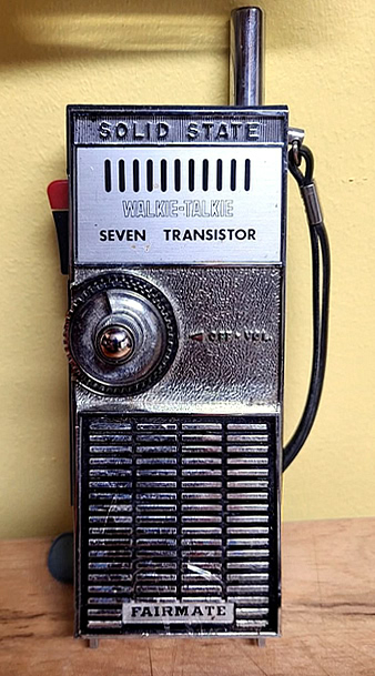 Fairmate Walkie-Talkie