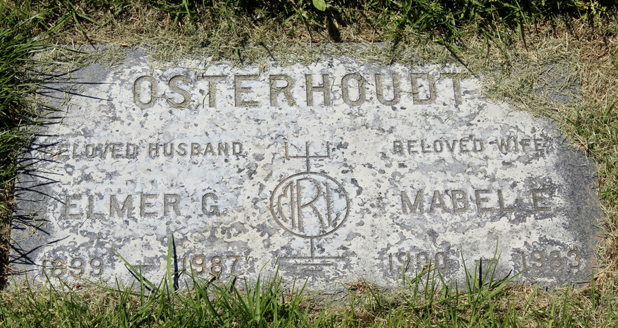 Gravesite of Elmer Osterhoudt
