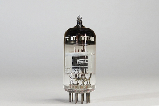 IEC Mullard 12AT7